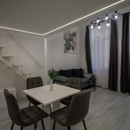 Urban Nest Apartmán